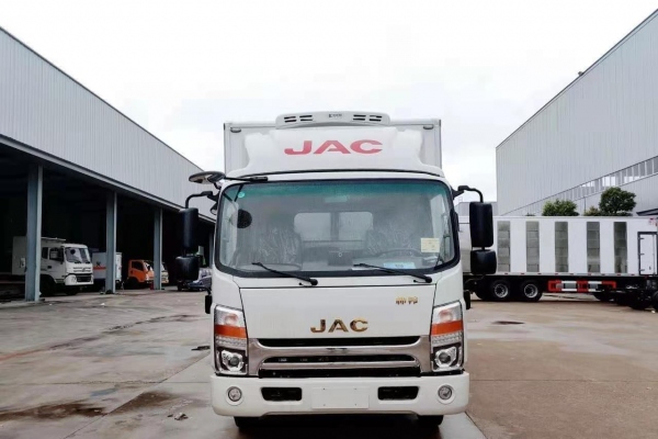 江淮帅铃Q6国六160宽体冷藏车