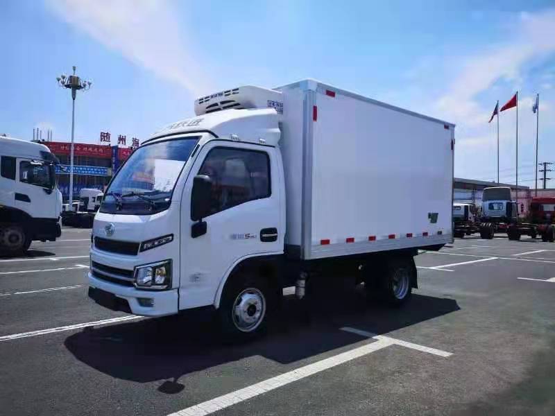 跃进福运S80国六柴油版冷藏车