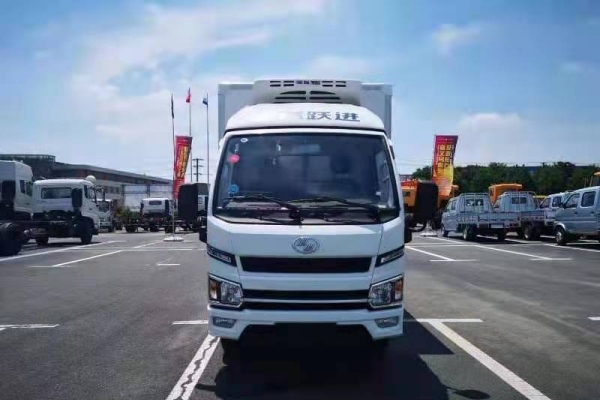 跃进福运S80国六柴油版冷藏车